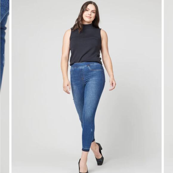 NWT Spanx Distressed Ankle Skinny Jeans Medium Wash - Picture 1 of 7